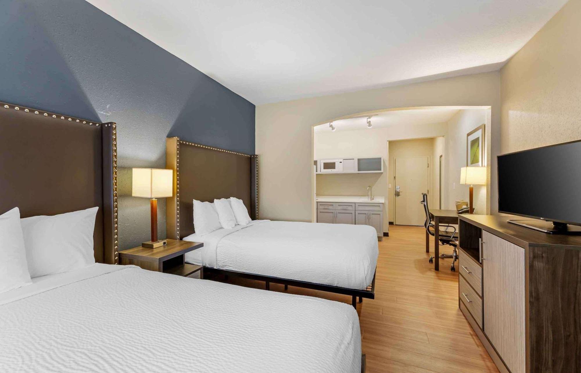 Extended Stay America Suites - Buffalo - Airport Cheektowaga Bagian luar foto