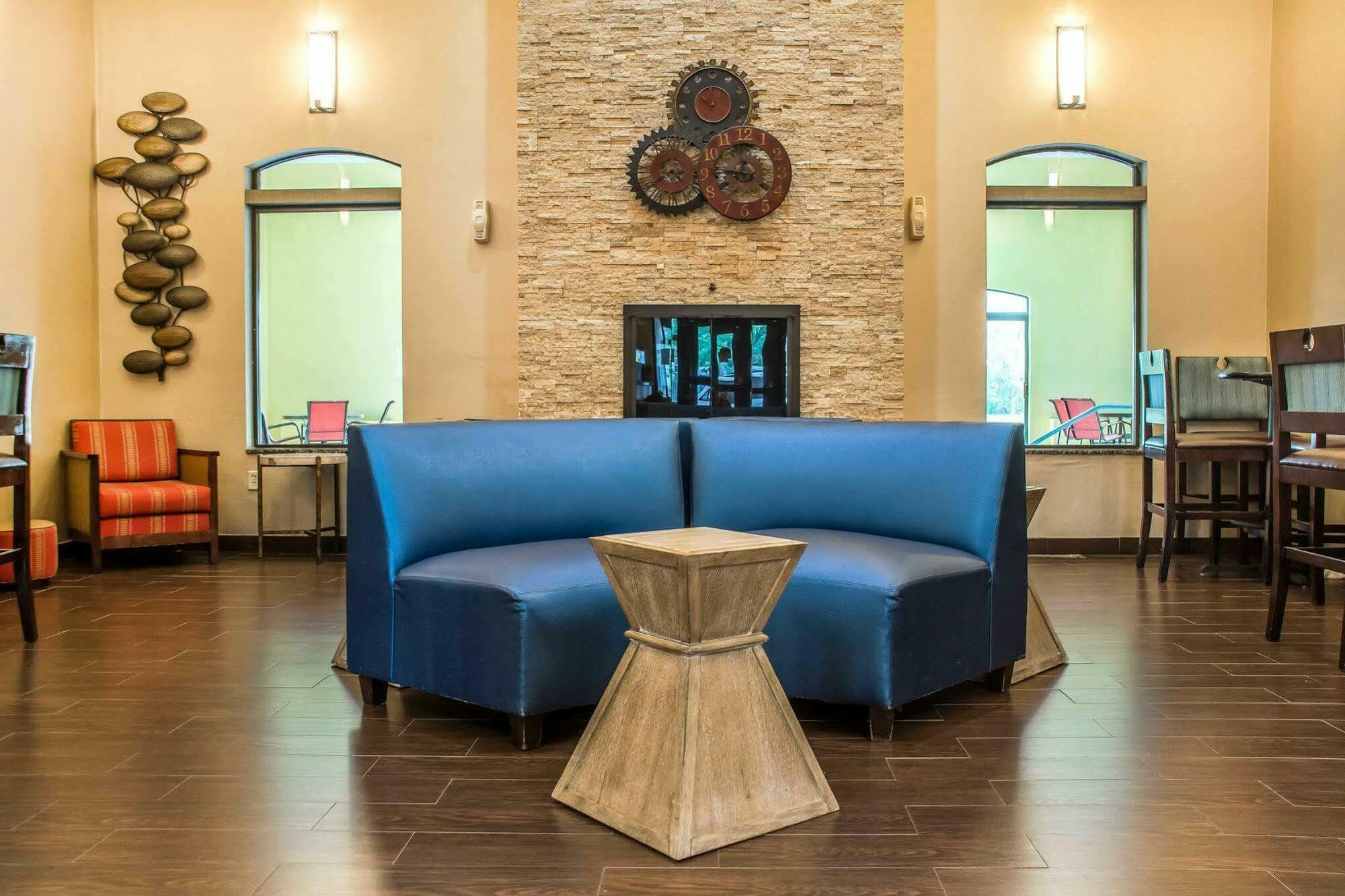 Extended Stay America Suites - Buffalo - Airport Cheektowaga Bagian luar foto