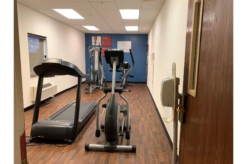 Extended Stay America Suites - Buffalo - Airport Cheektowaga Bagian luar foto